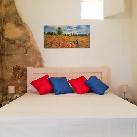 Masseria Borgo Monaci - *